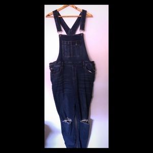 Charlotte Russe PLUS denim overalls